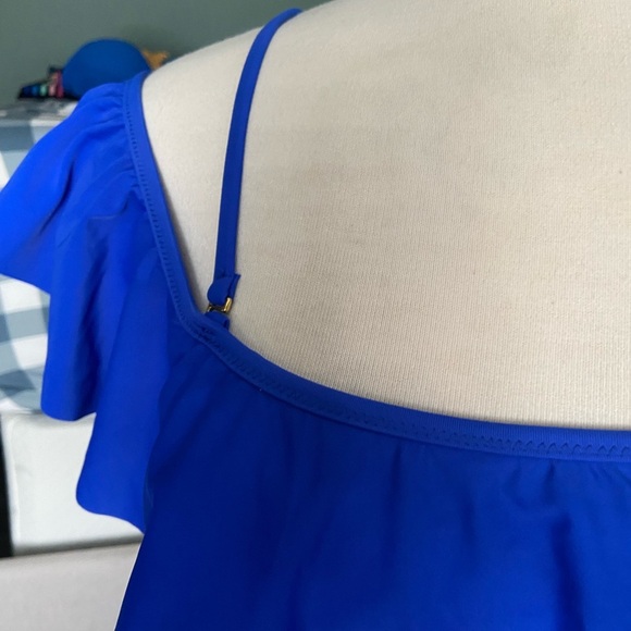 Raisins Mermaid Flounce Bra Bikini Top - Picture 10 of 12